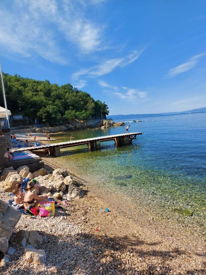 Apartment Ela, Kostrena Rijeka ภายนอก รูปภาพ