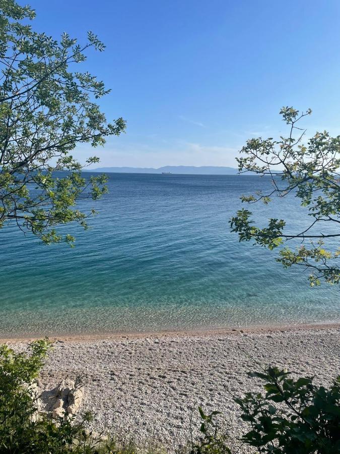 Apartment Ela, Kostrena Rijeka ภายนอก รูปภาพ